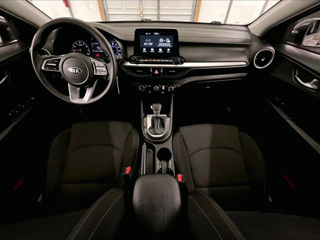 Used 2020 Kia Forte LXS FWD image 14