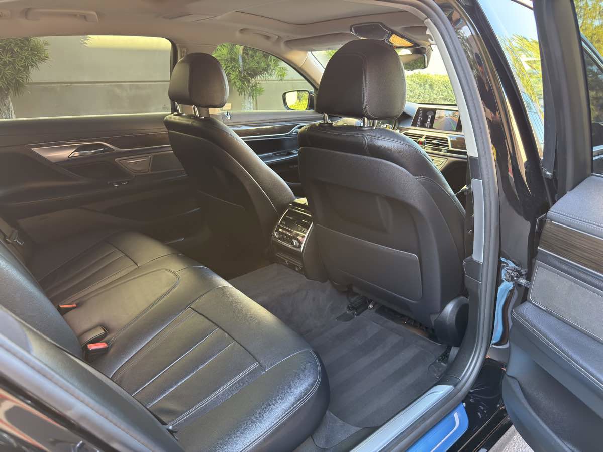 Used 2016 BMW 740i image 63