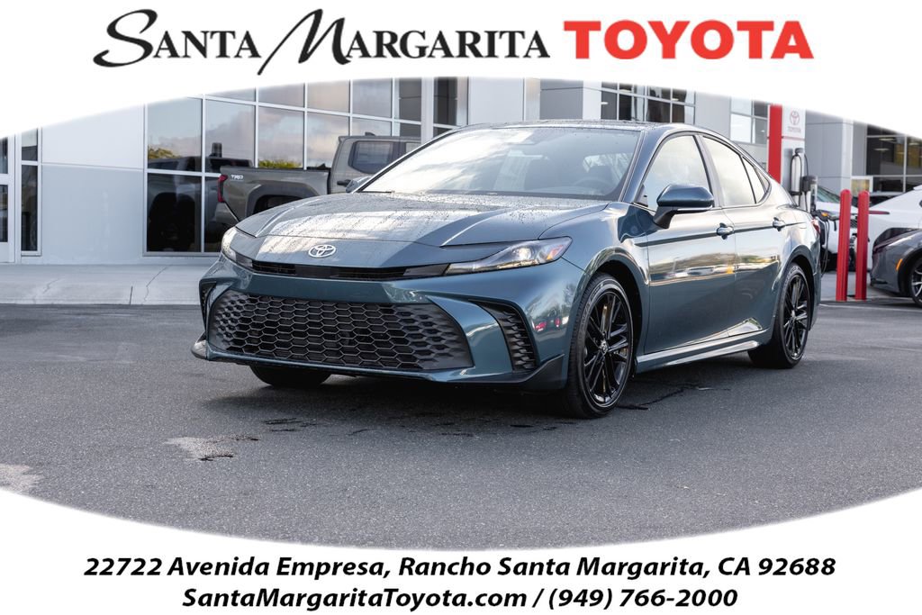 Used 2026 Toyota Camry SE w/ Convenience Package