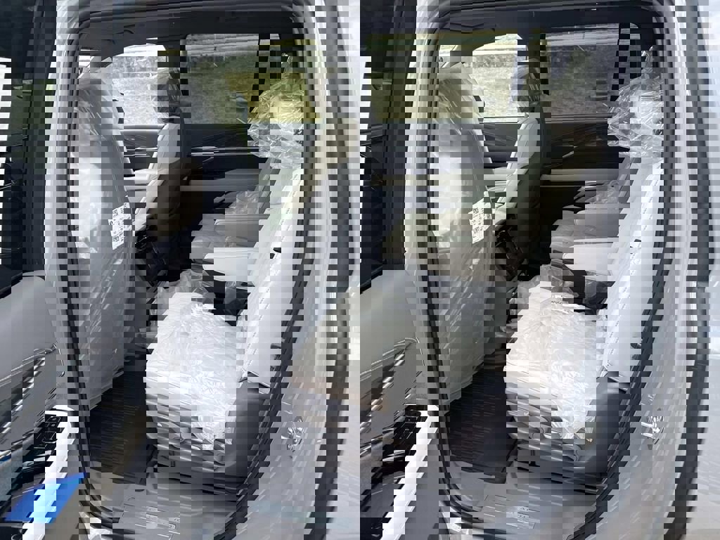 New 2026 Cadillac Escalade IQL Sport 1 image 9