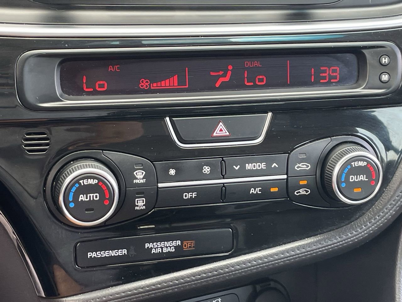 Used 2015 Kia Optima SX w/ SX Turbo Premium Package image 26