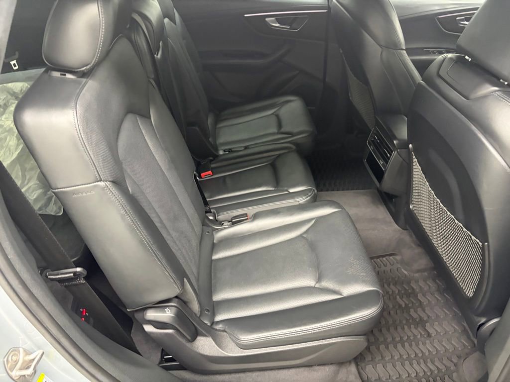 Used 2023 Audi Q7 3.0T Prestige w/ Prestige Package image 37
