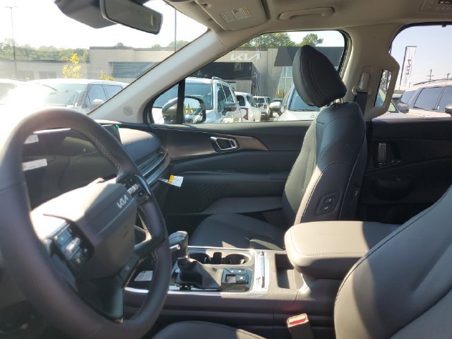 New 2027 Kia Carnival SX w/ Dark Edition Package FWD image 22