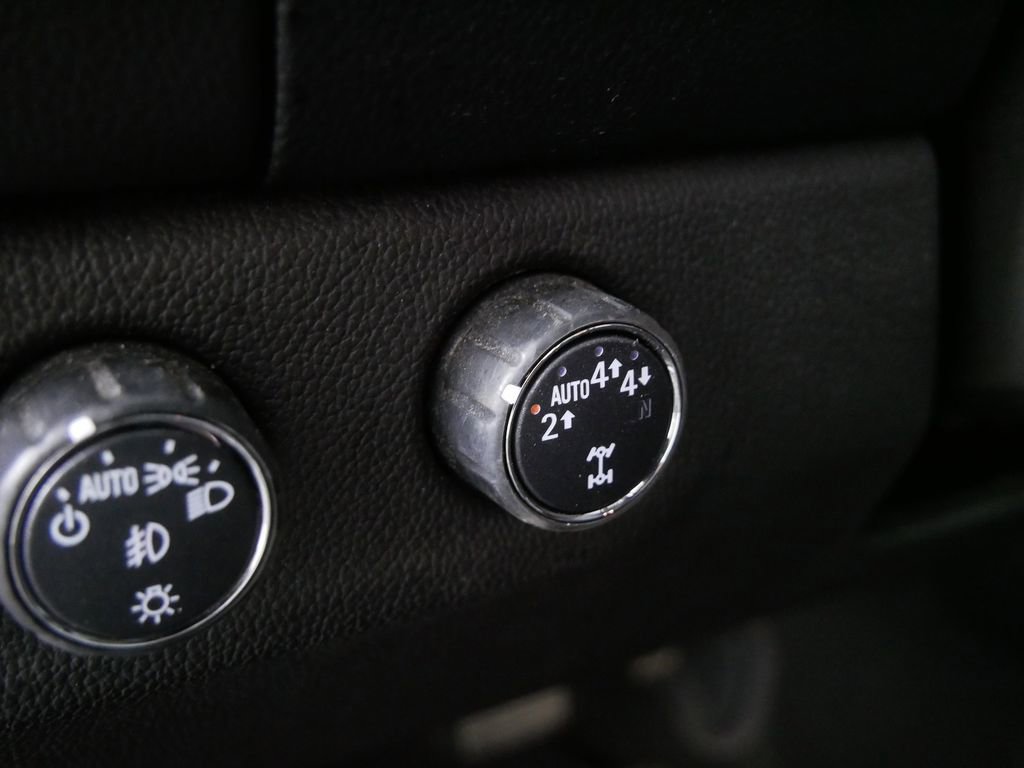 Used 2021 GMC Canyon Denali image 19