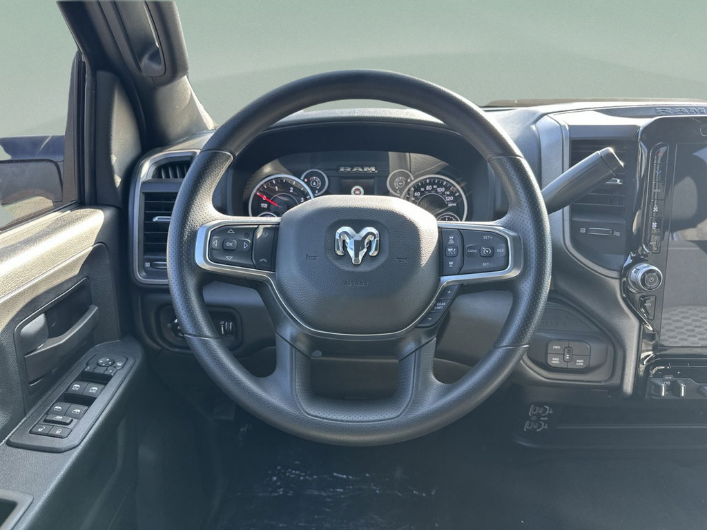 New 2027 RAM 3500 Tradesman AWD/4WD image 32