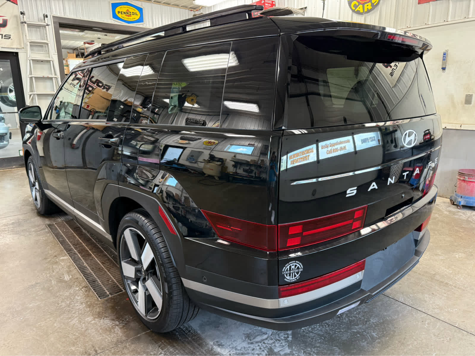 Used 2024 Hyundai Santa Fe Limited image 7