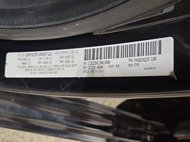 Used 2013 Dodge Avenger SE image 29