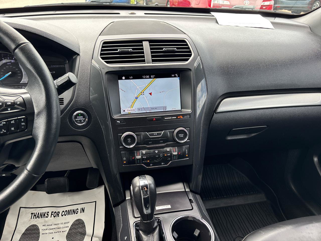 Used 2019 Ford Explorer XLT w/ Equipment Group 202A AWD/4WD image 15