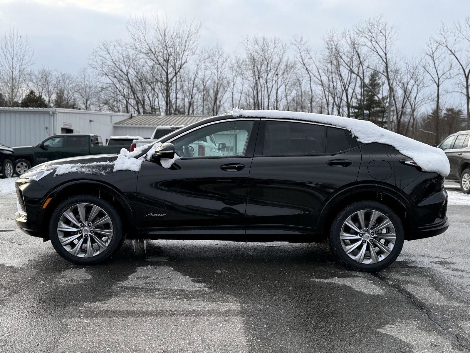 Certified 2024 Buick Envista Avenir image 8