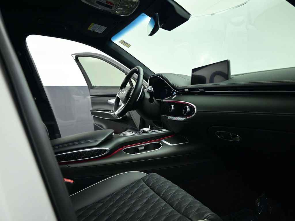 Used 2025 Genesis GV70 3.5T Sport w/ Sport Prestige Package image 68