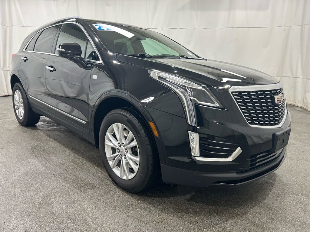 Used 2023 Cadillac XT5 Luxury image 2