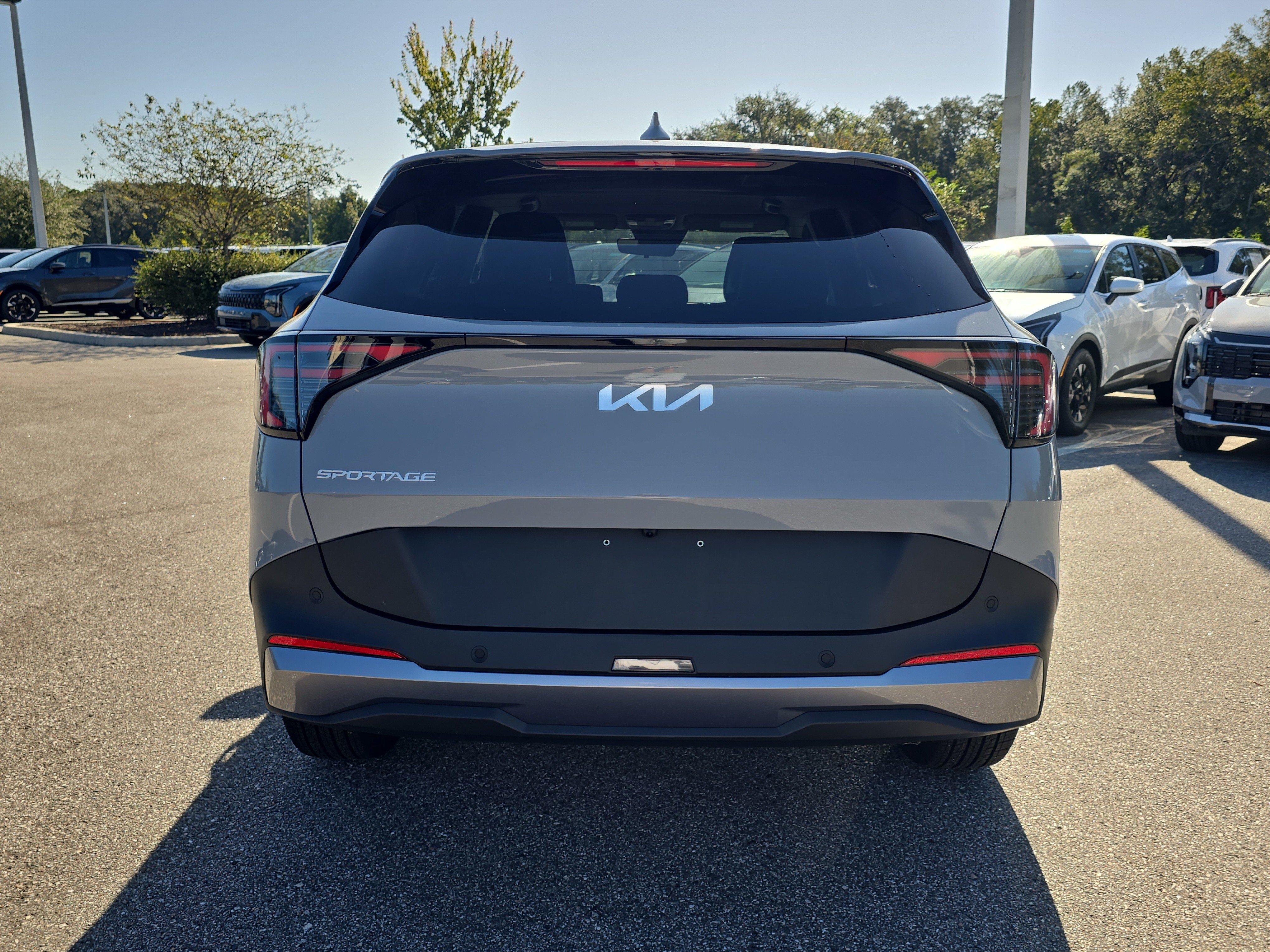 New 2027 Kia Sportage EX FWD image 7