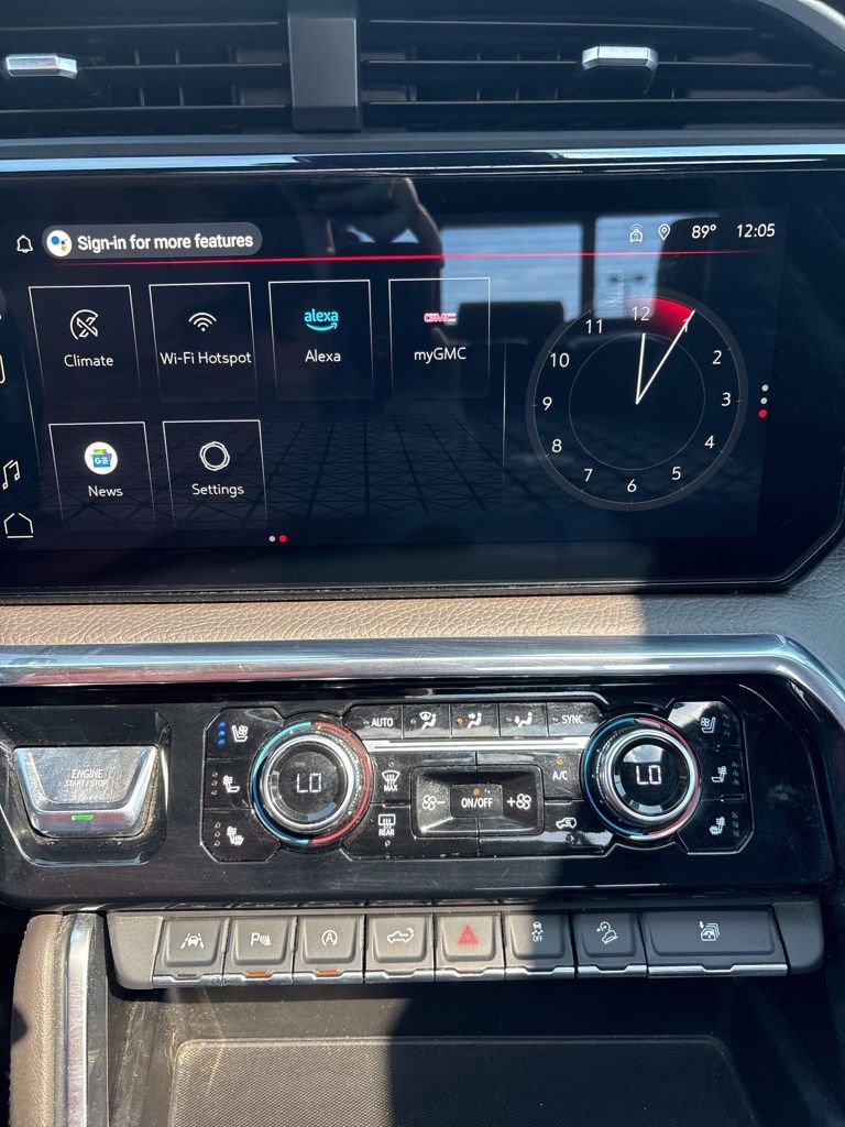 Used 2024 GMC Sierra 1500 Denali w/ Denali Reserve Package image 39