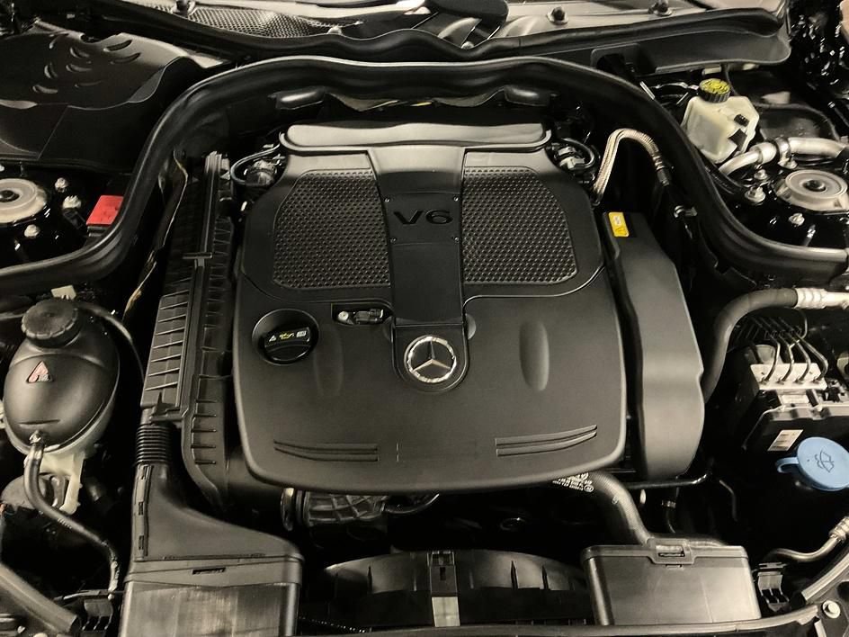 Used 2012 Mercedes-Benz E 350 Sedan image 23