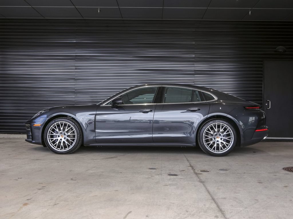 New 2026 Porsche Panamera RWD image 2