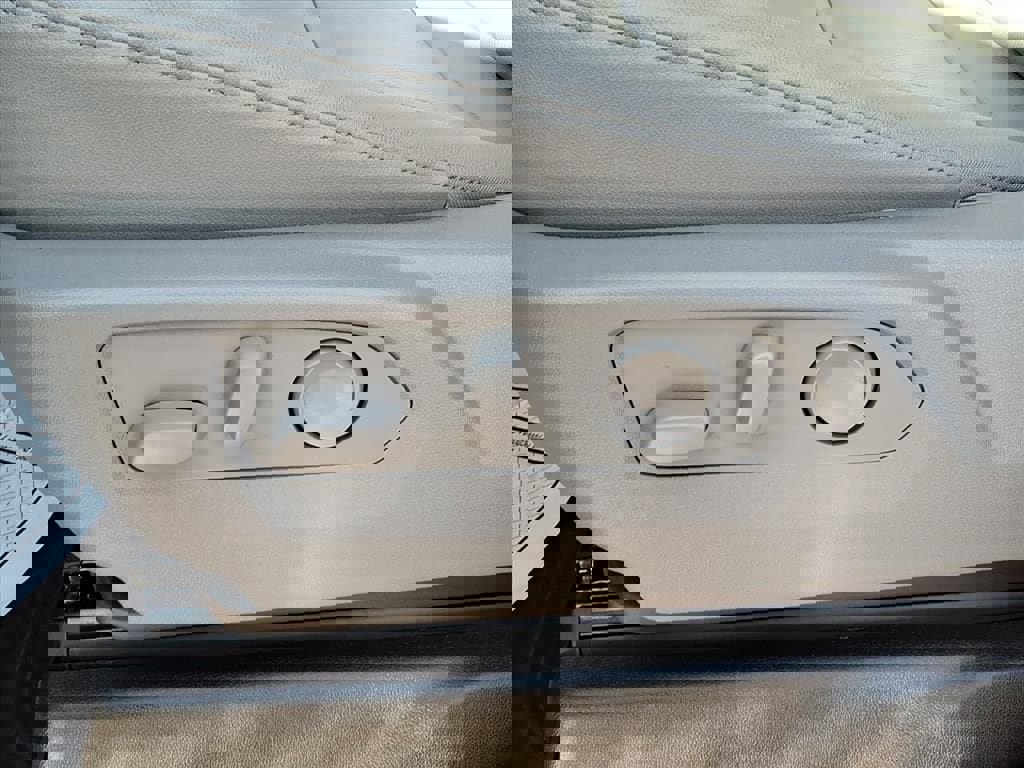 New 2026 Chevrolet Silverado 1500 LTZ w/ LTZ Premium Package image 12