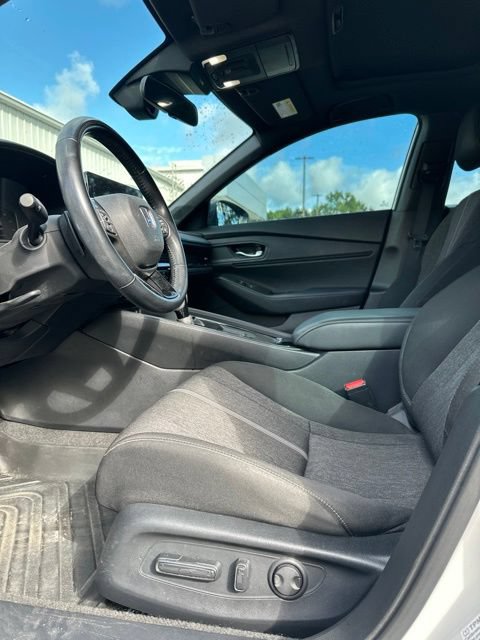 Used 2023 Honda Accord Sport image 11