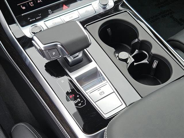 New 2026 Audi Q8 Prestige image 12