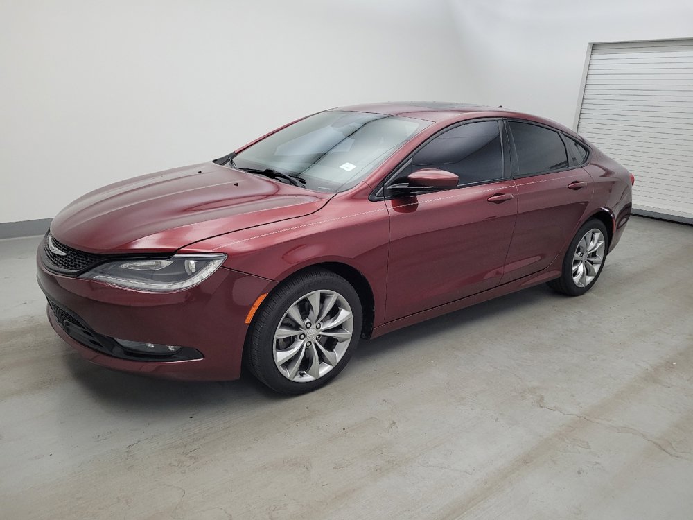 Used 2015 Chrysler 200 S w/ Navigation & Sound Group I FWD image 2