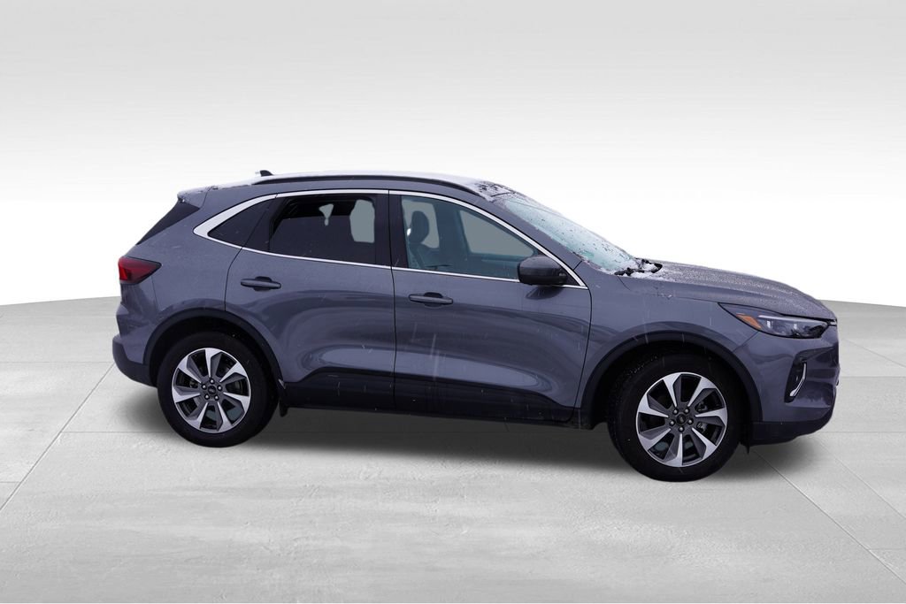 Certified 2023 Ford Escape Platinum image 6