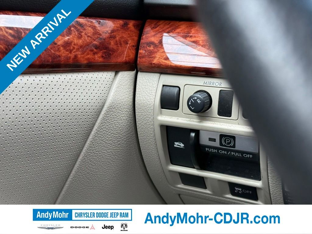 Used 2011 Subaru Outback 2.5i Limited image 11