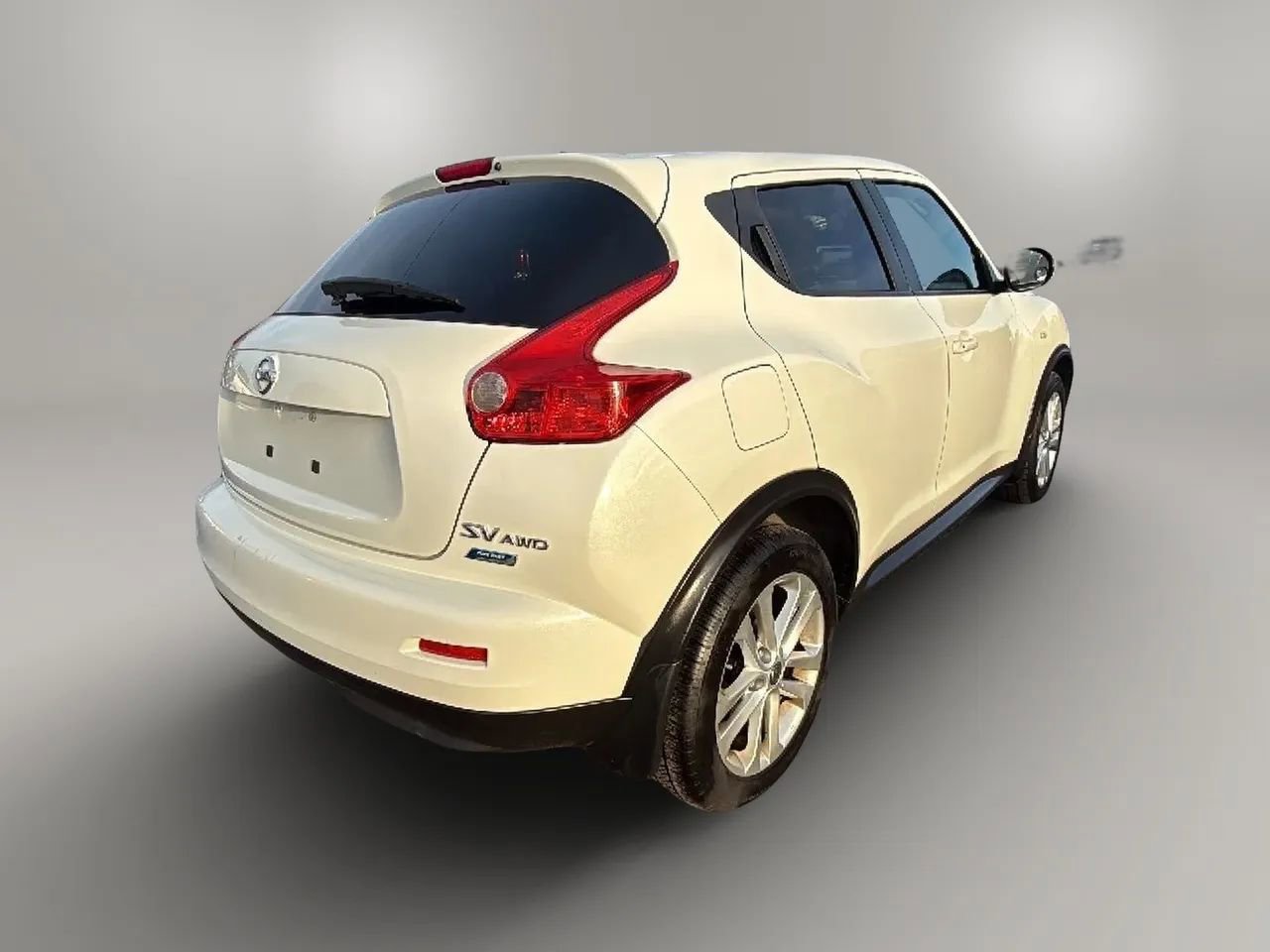 Used 2014 Nissan Juke SV image 5