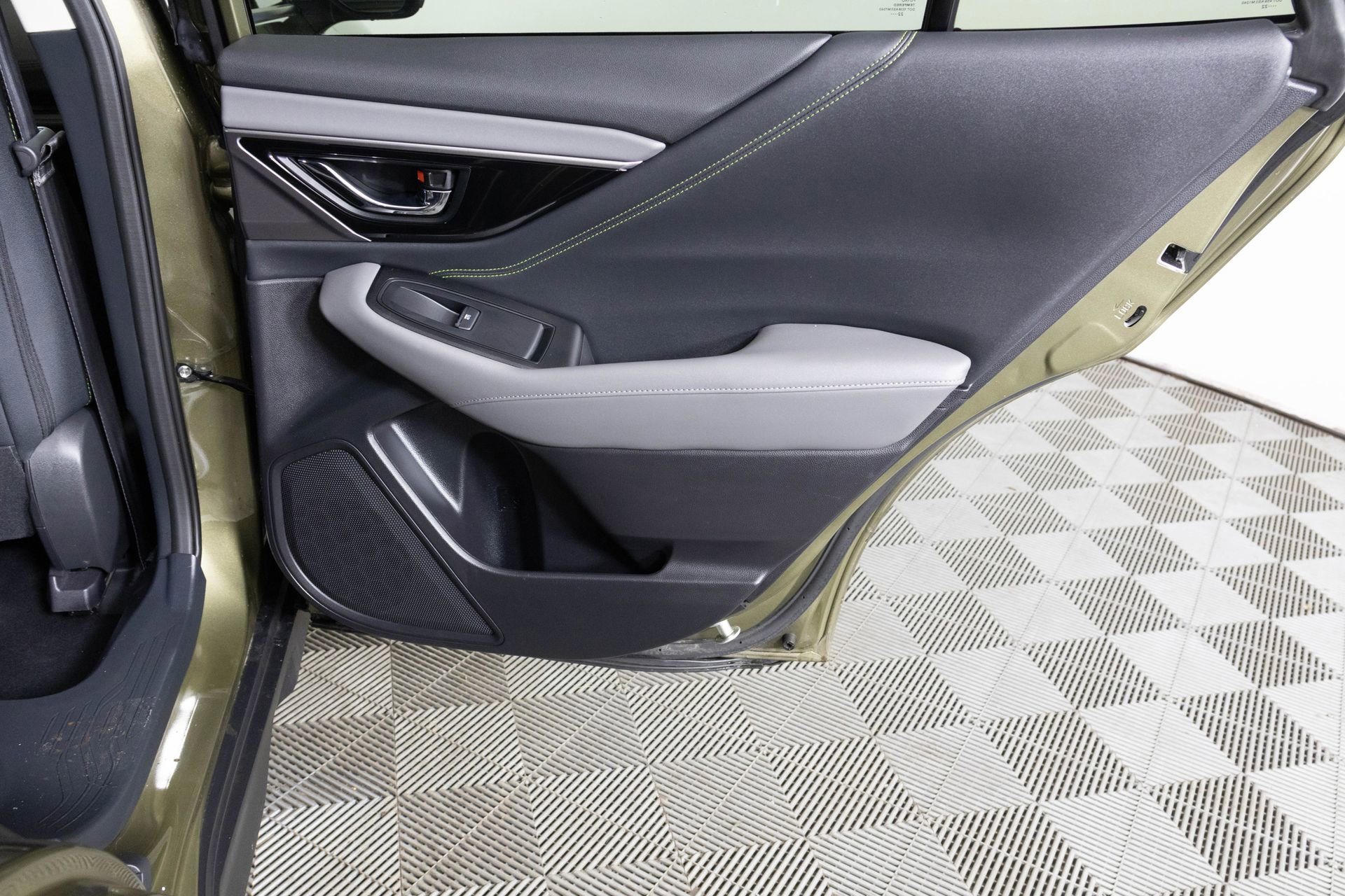 Used 2023 Subaru Outback Onyx Edition XT image 37