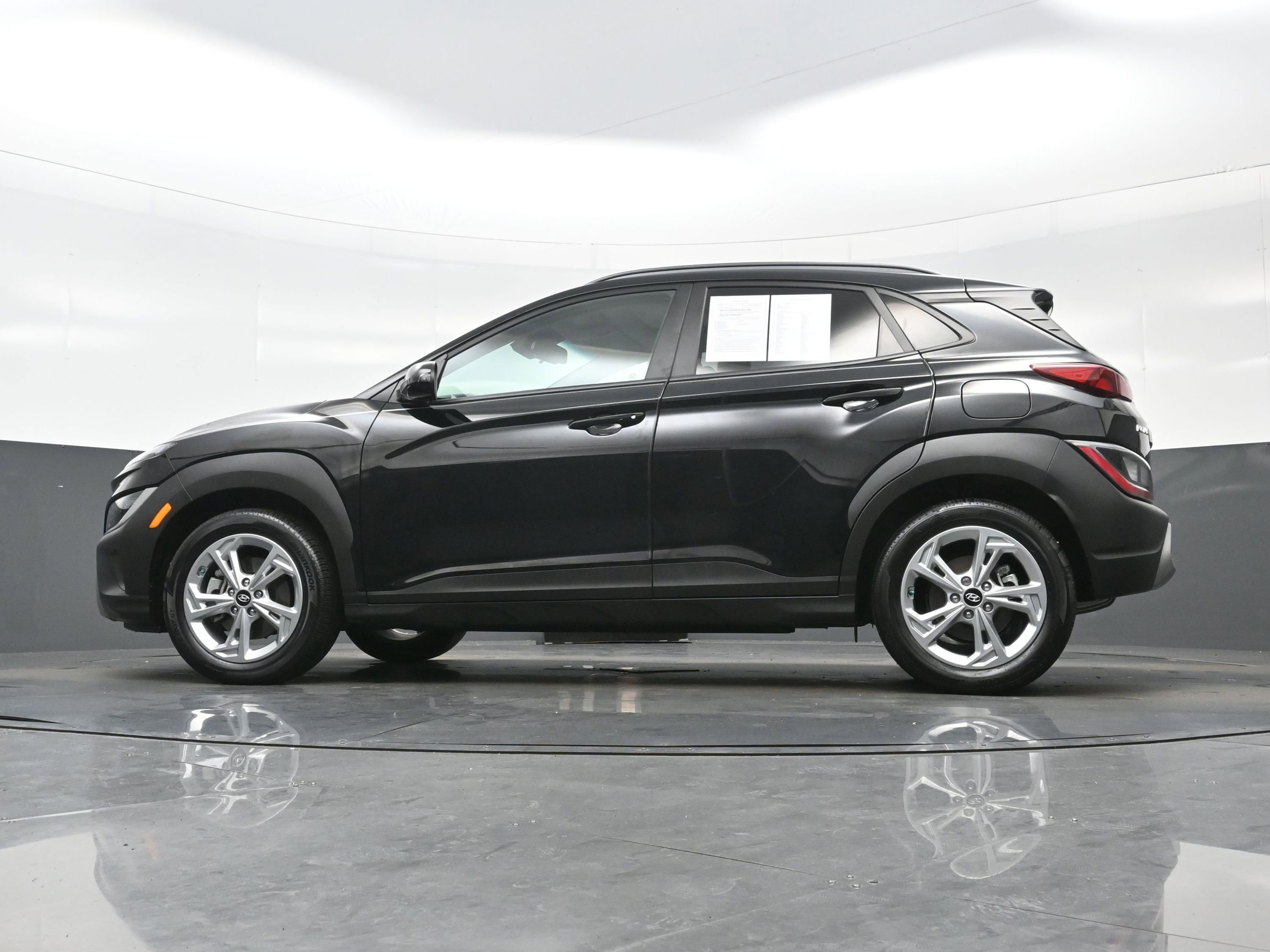 Used 2023 Hyundai Kona SEL w/ Convenience Package AWD/4WD image 27