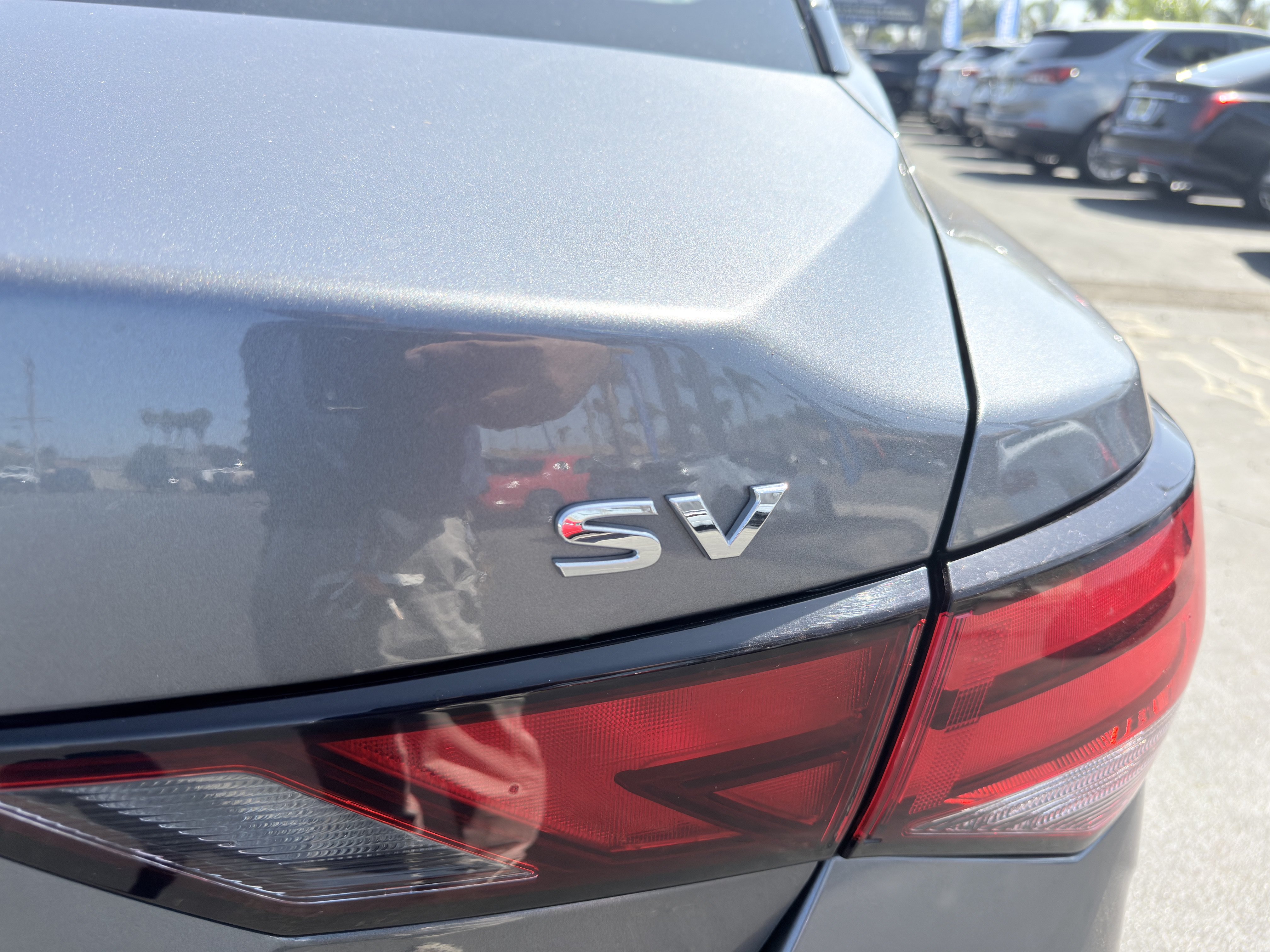 Used 2023 Nissan Sentra SV FWD image 38