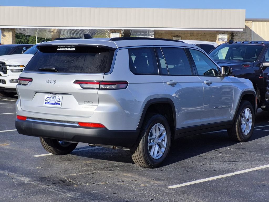 New 2026 Jeep Grand Cherokee L Laredo RWD image 7