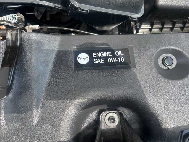 Used 2024 Toyota RAV4 XLE FWD image 16