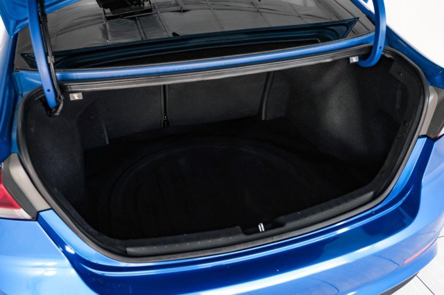 Used 2017 Hyundai Elantra Limited image 47