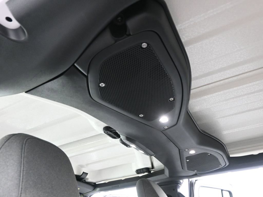 Used 2024 Jeep Wrangler Sport S image 38