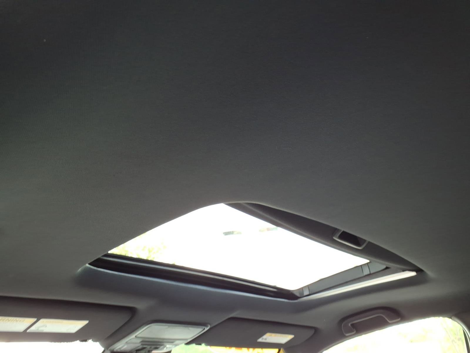 Used 2023 Honda Passport EX-L image 5
