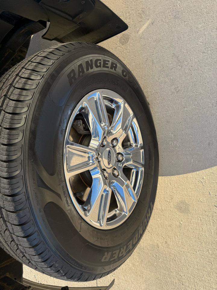 Used 2017 Ford F150 XLT image 10