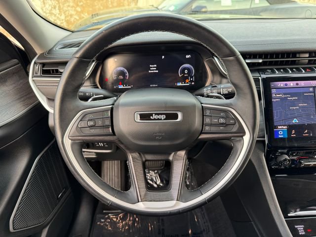 Used 2022 Jeep Grand Cherokee L Limited AWD/4WD image 22