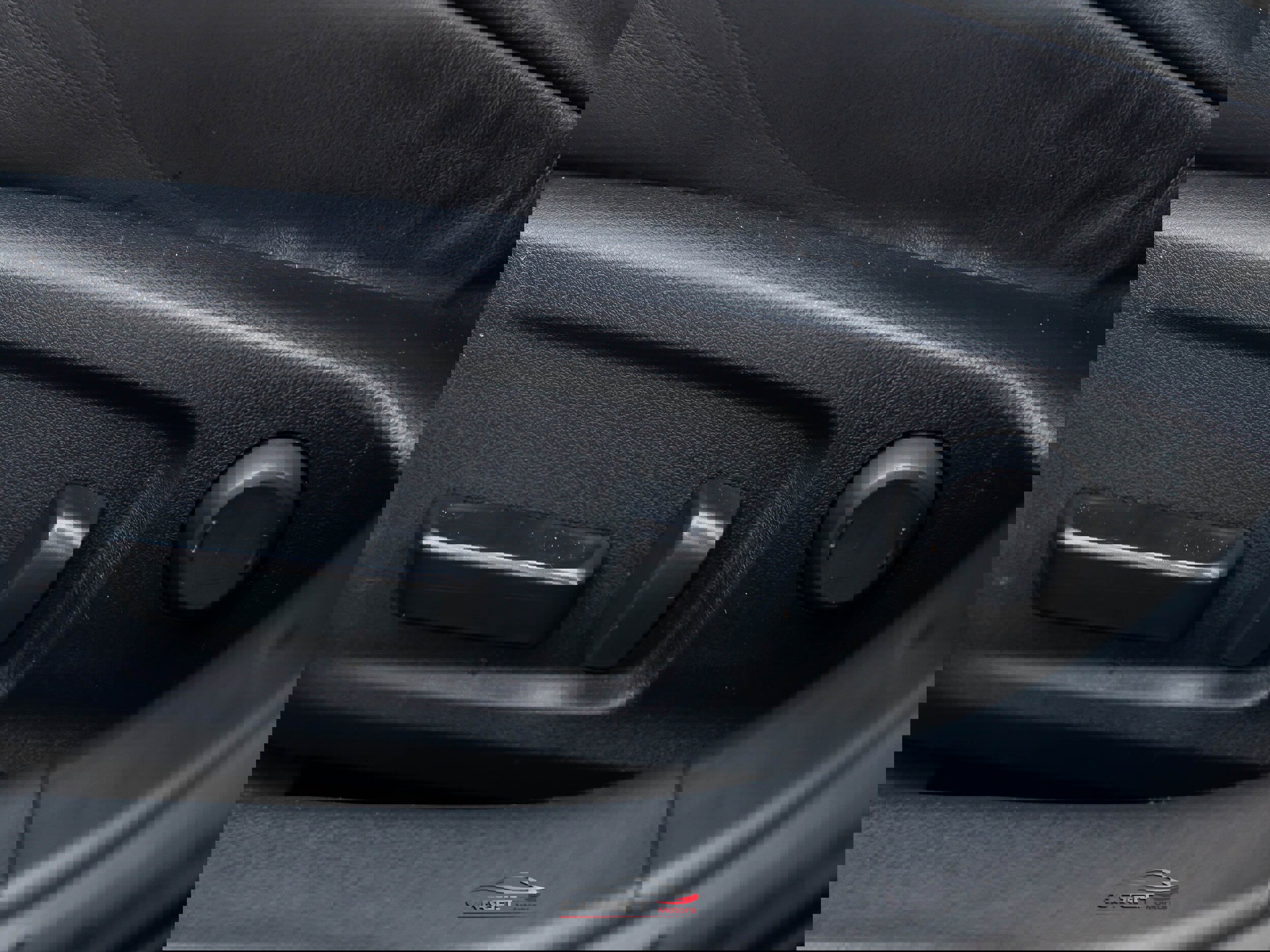 Used 2019 Lexus IS 300 F Sport w/ F Sport Package image 43