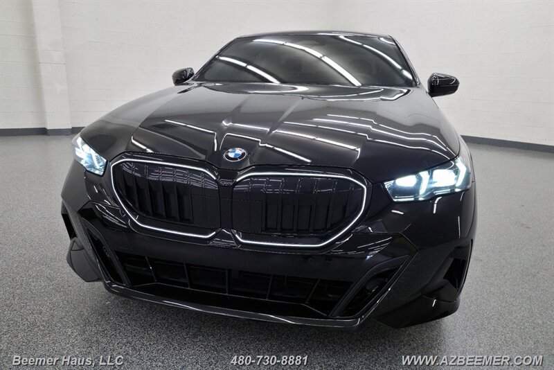 Used 2026 BMW 530i w/ M Sport Package RWD image 45