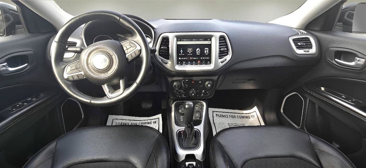 Used 2018 Jeep Compass Latitude w/ Popular Equipment Group AWD/4WD image 16