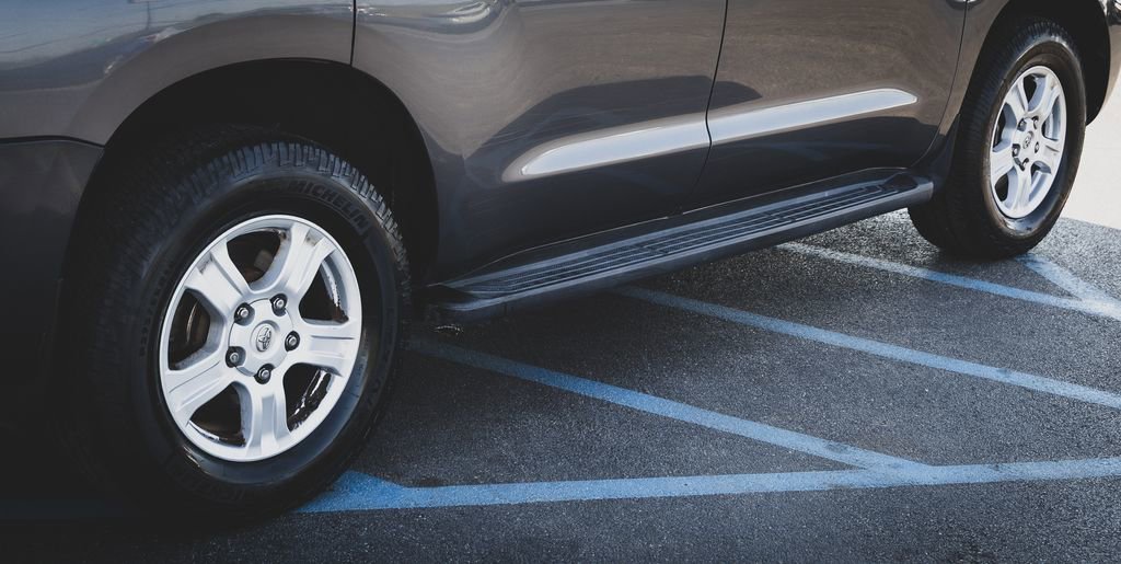 Used 2017 Toyota Sequoia SR5 image 24