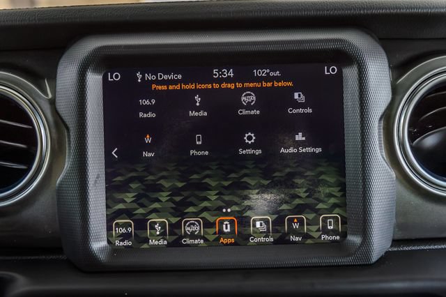 Used 2019 Jeep Wrangler Unlimited Sahara AWD/4WD image 22