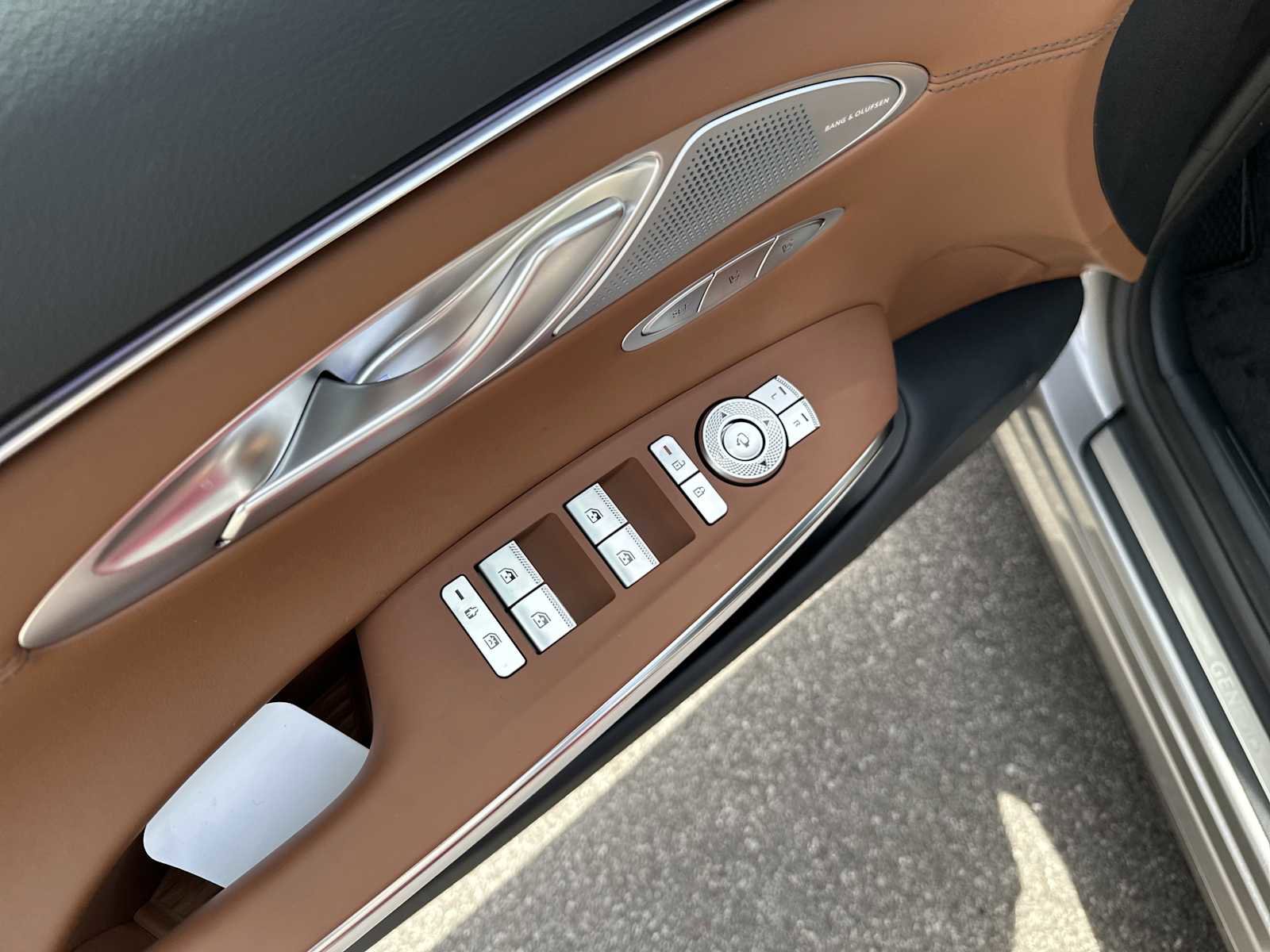 New 2026 Genesis GV70 2.5T Advanced w/ G1 Accessory Package image 15