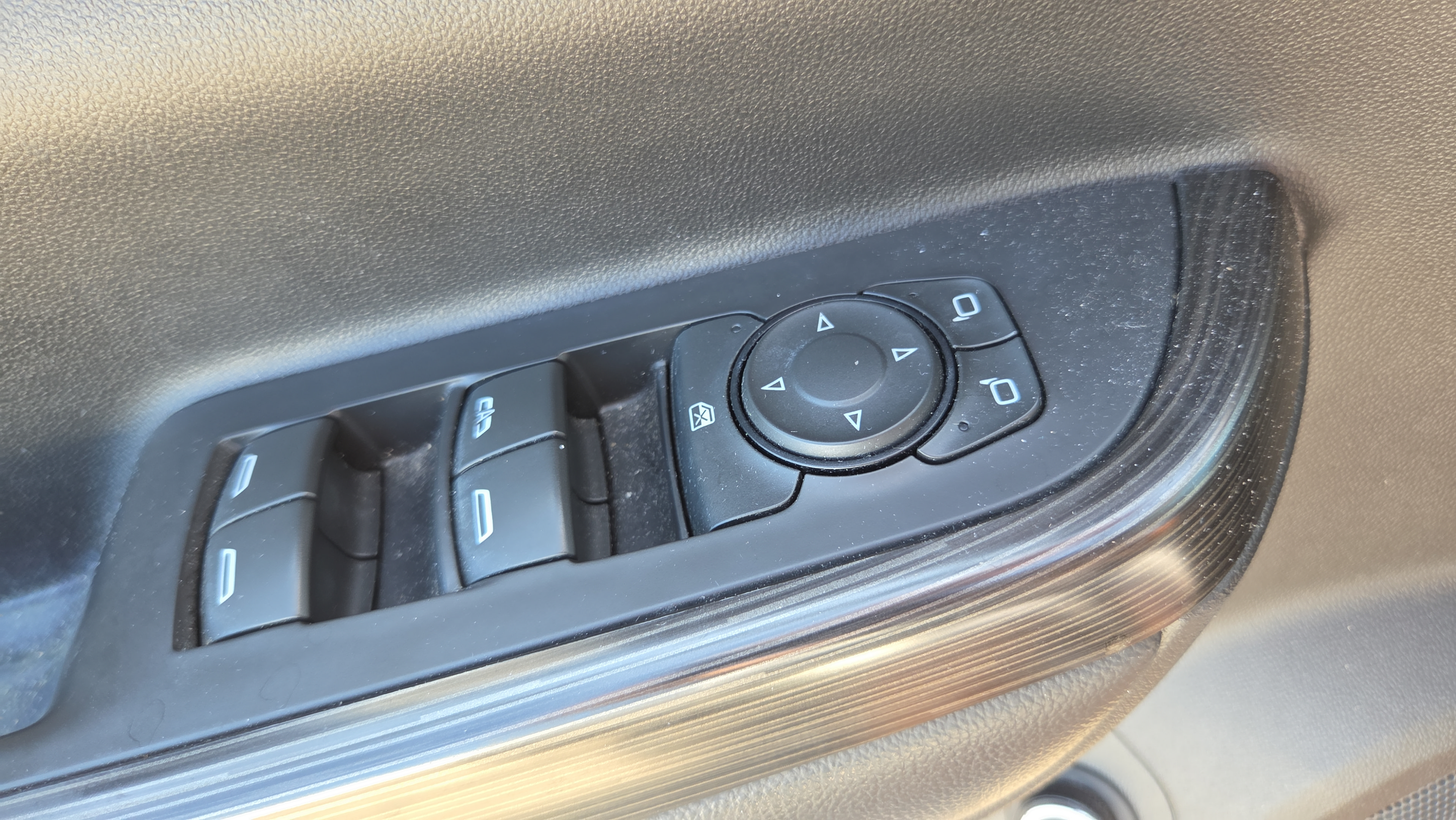 Used 2018 GMC Acadia SLT AWD/4WD image 29