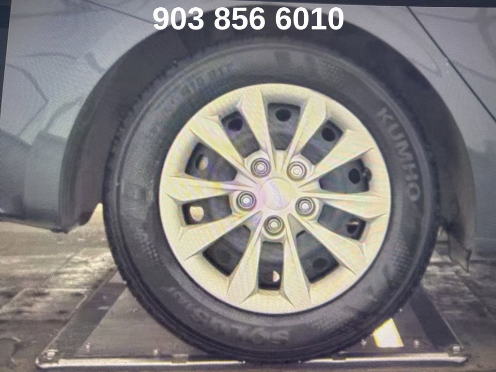 Used 2024 Kia Forte LX image 10