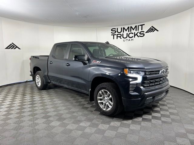 Used 2024 Chevrolet Silverado 1500 RST w/ Z71 Off-Road Package AWD/4WD image 2