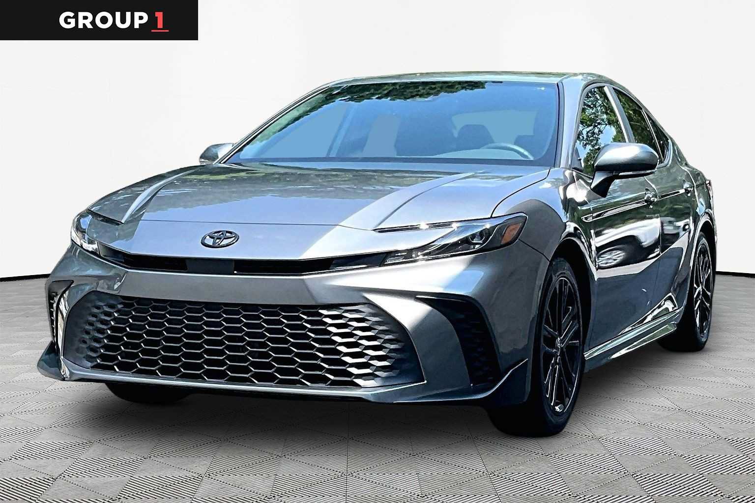 Certified 2026 Toyota Camry SE w/ Convenience Package FWD image 1
