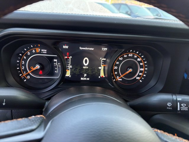 Used 2024 Jeep Gladiator Mojave AWD/4WD image 18