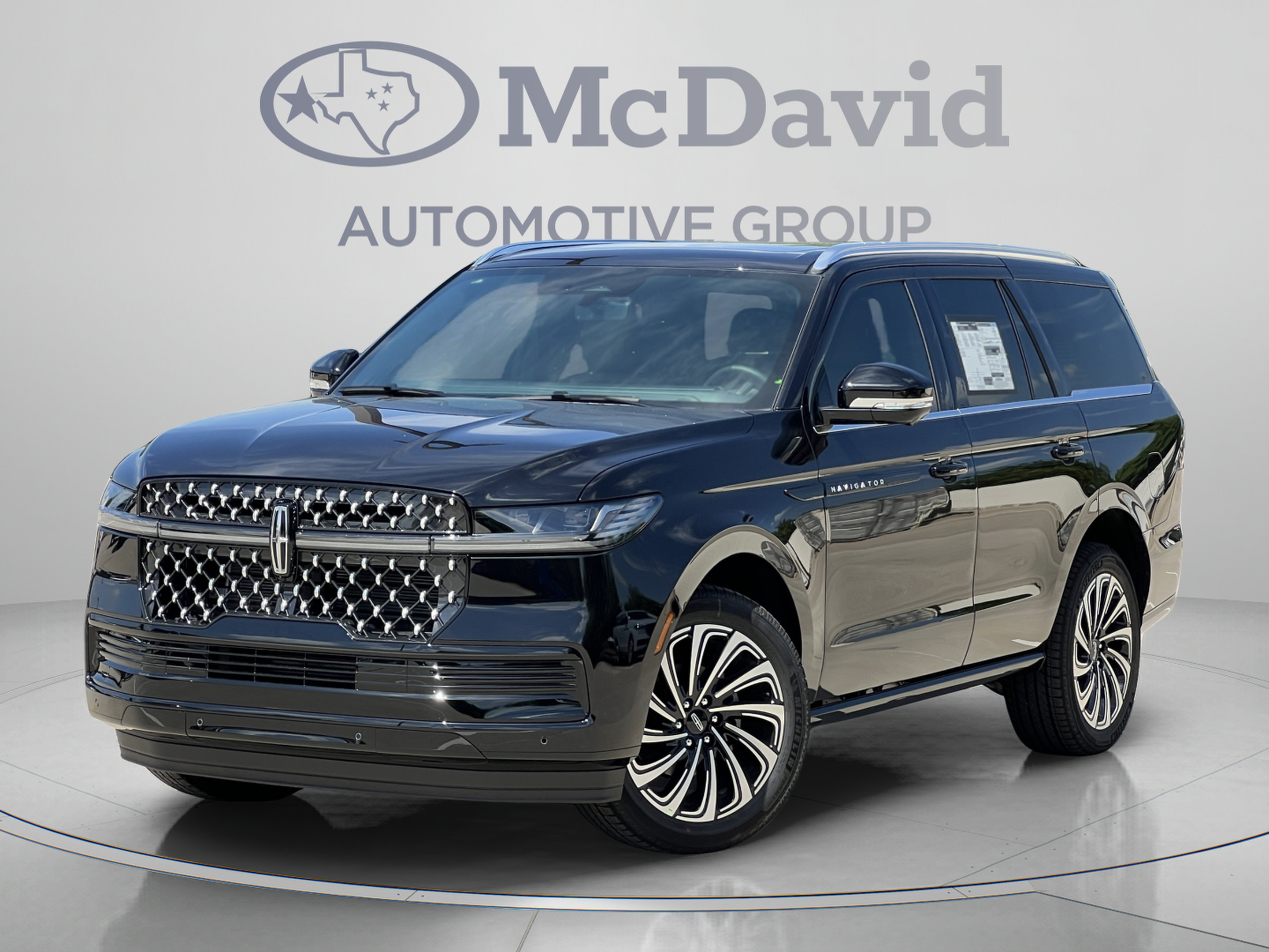 New 2026 Lincoln Navigator Black Label AWD/4WD image 1
