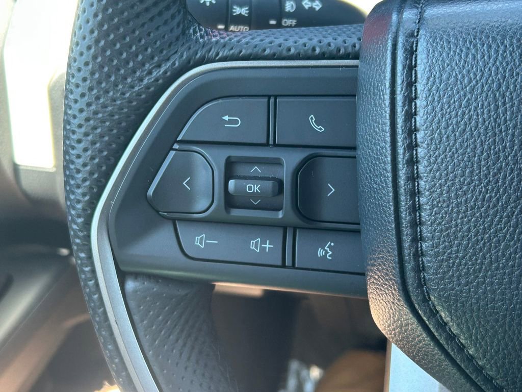 Used 2024 Toyota Tacoma TRD Sport w/ TRD Sport Upgrade Package AWD/4WD image 39