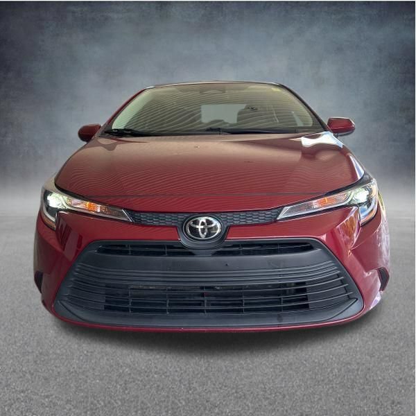 Used 2024 Toyota Corolla LE FWD image 10